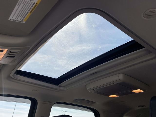 Used 2014 Cadillac Escalade Platinum image 14