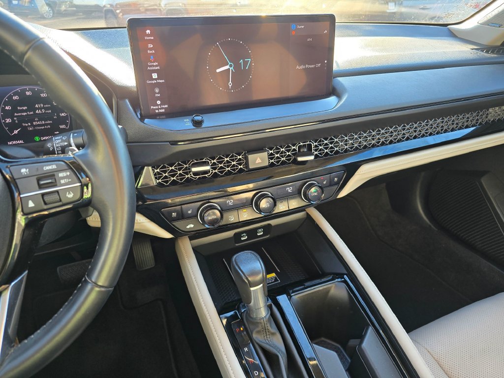 Used 2023 Honda Accord Touring image 23