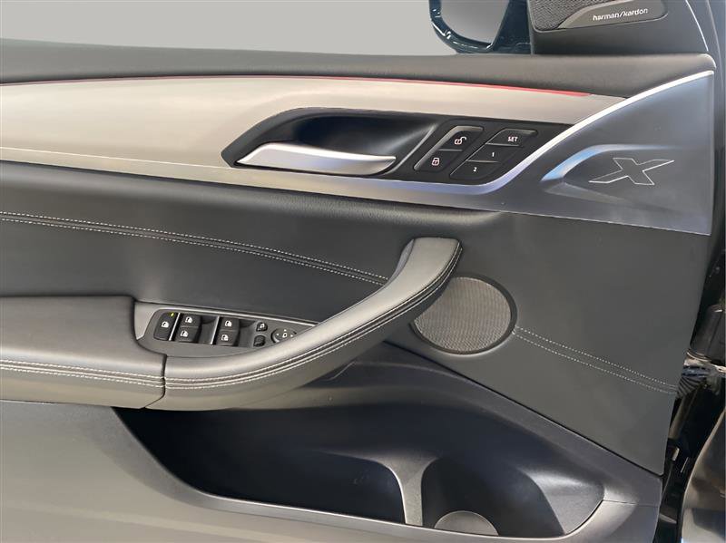 Used 2019 BMW X4 xDrive30i w/ Executive Package image 21