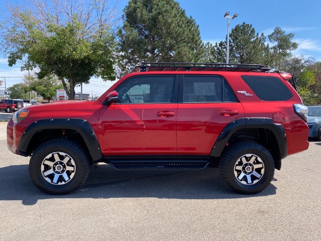 Used 2023 Toyota 4Runner TRD Off-Road Premium w/ Off Road Premium Plus Package AWD/4WD image 2