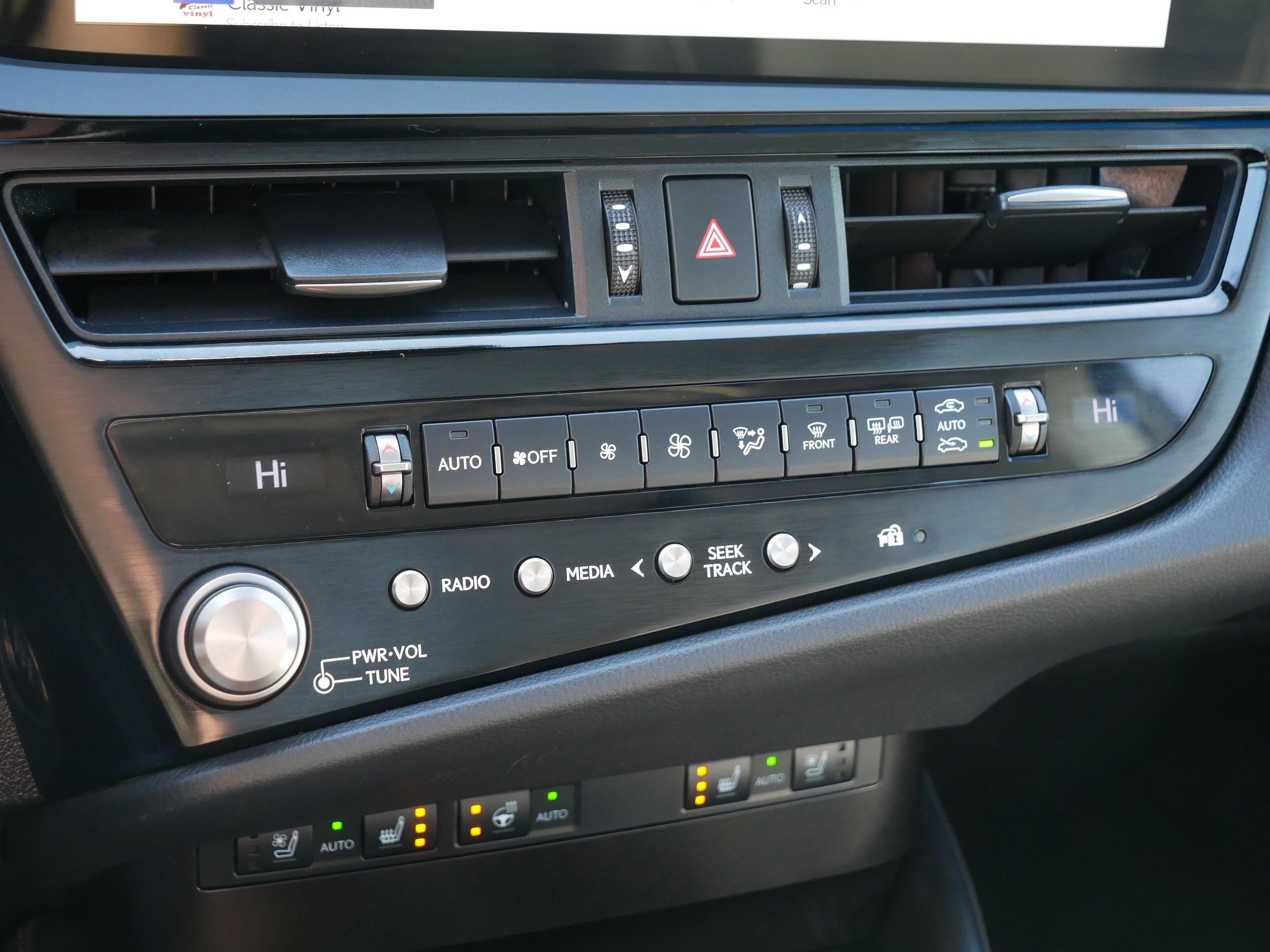 Used 2024 Lexus ES 250 w/ Premium Package image 23