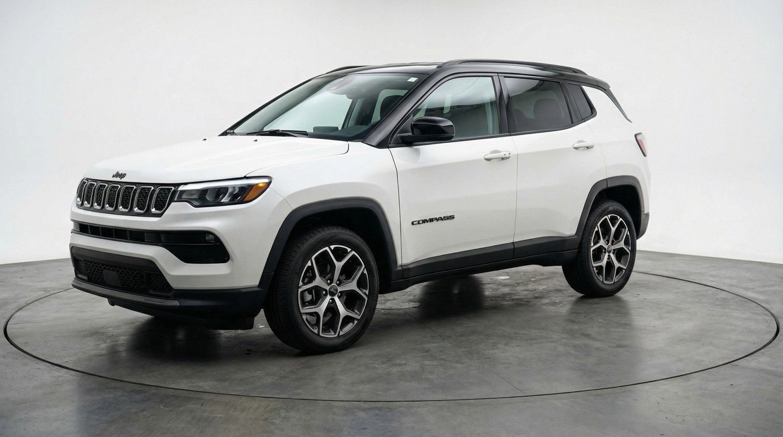 Used 2025 Jeep Compass Limited AWD/4WD image 3