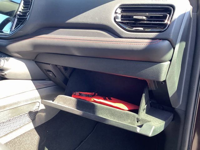 Used 2025 Dodge Durango GT image 42