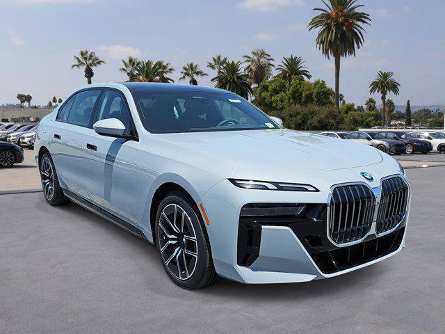 New 2025 BMW 750e xDrive w/ Premium Package image 3