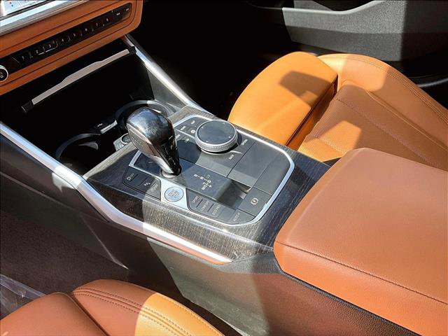 Used 2022 BMW 330i Sedan w/ M Sport Package image 14