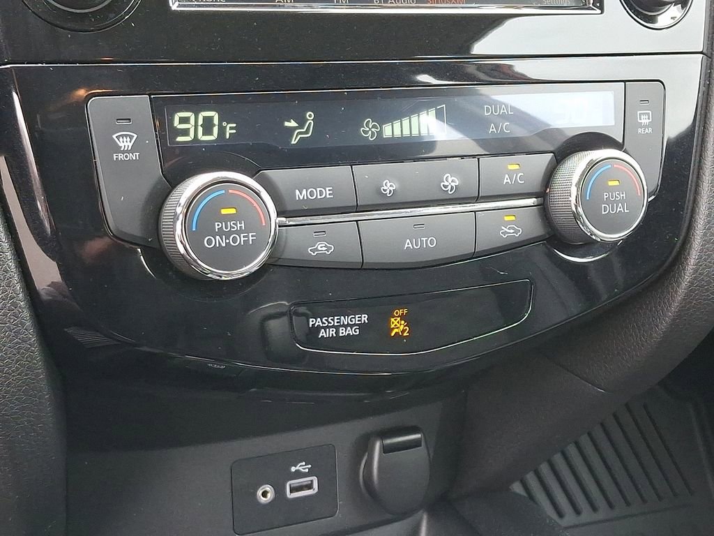 Certified 2022 Nissan Rogue Sport SV w/ Technology Package image 14