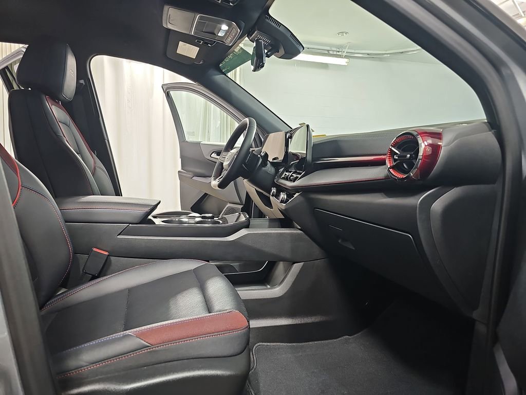 Used 2025 Chevrolet Equinox RS w/ Safety and Technology Package FWD image 13