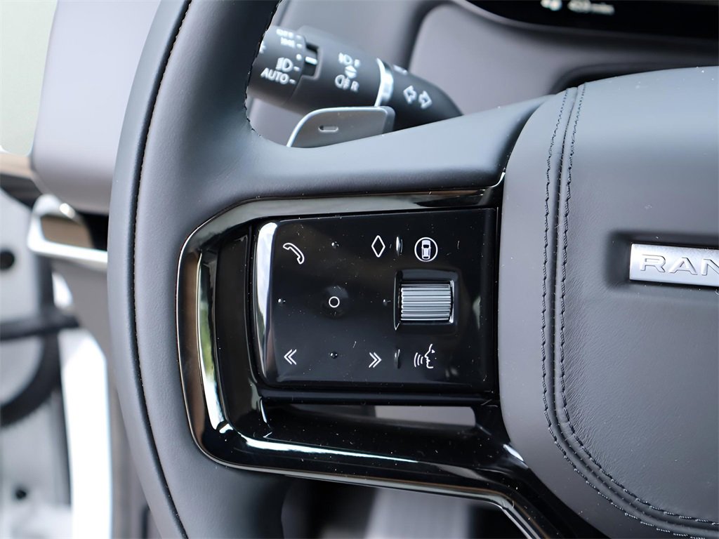 New 2025 Land Rover Range Rover Sport Dynamic SE image 28