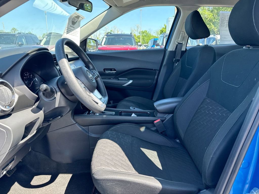 Used 2024 Nissan Kicks SV FWD image 19