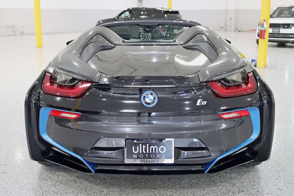 Used 2019 BMW i8 Roadster AWD/4WD image 12