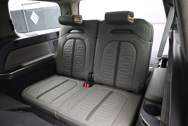 Used 2023 Rivian R1S Adventure Dual AWD/4WD image 21