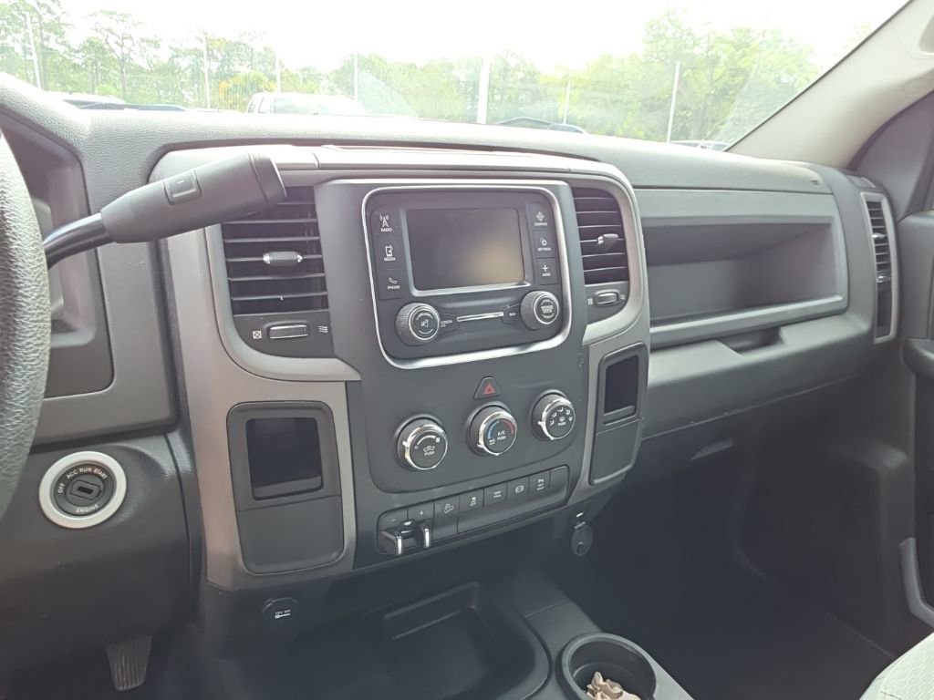 Used 2018 RAM 2500 Tradesman w/ Chrome Appearance Group image 12