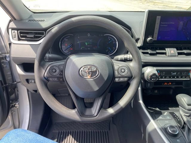 Certified 2025 Toyota RAV4 XLE AWD/4WD image 5