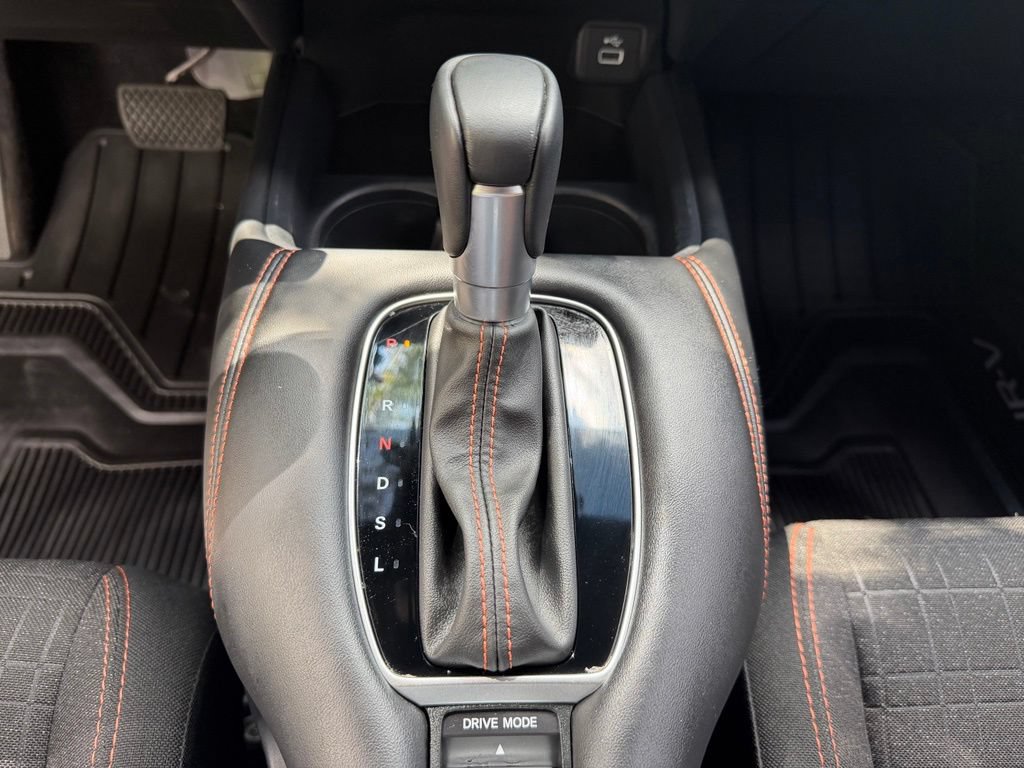 Certified 2025 Honda HR-V Sport image 25