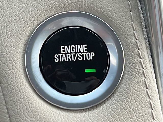 Used 2018 Cadillac Escalade 2WD image 29