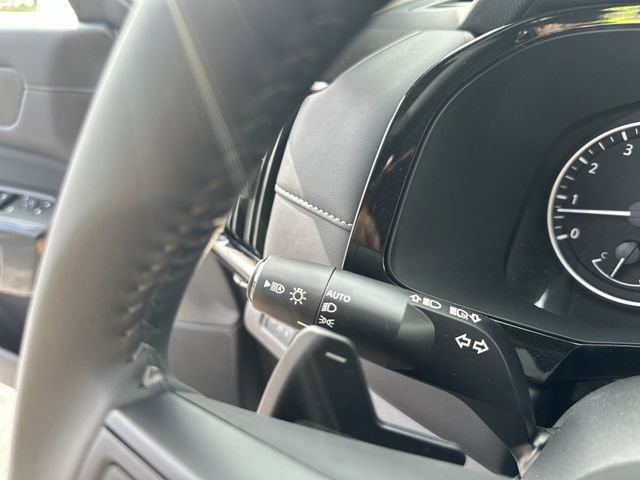 New 2025 Nissan Pathfinder SV image 21