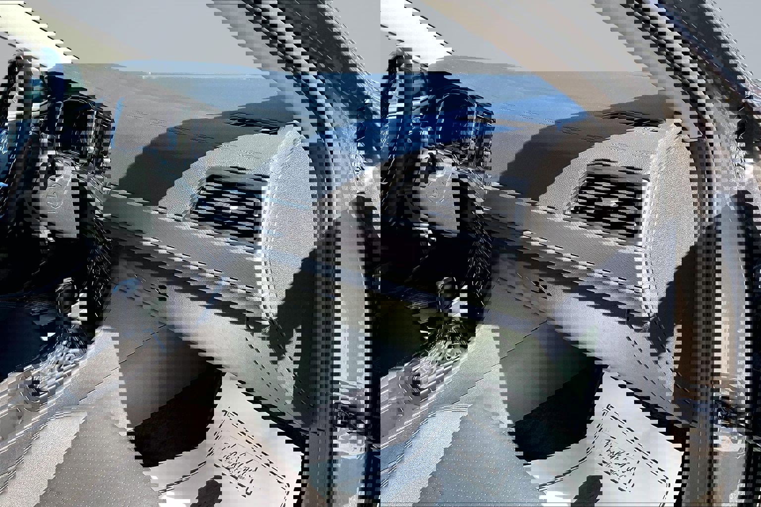 Used 2021 Volkswagen Jetta SE image 17