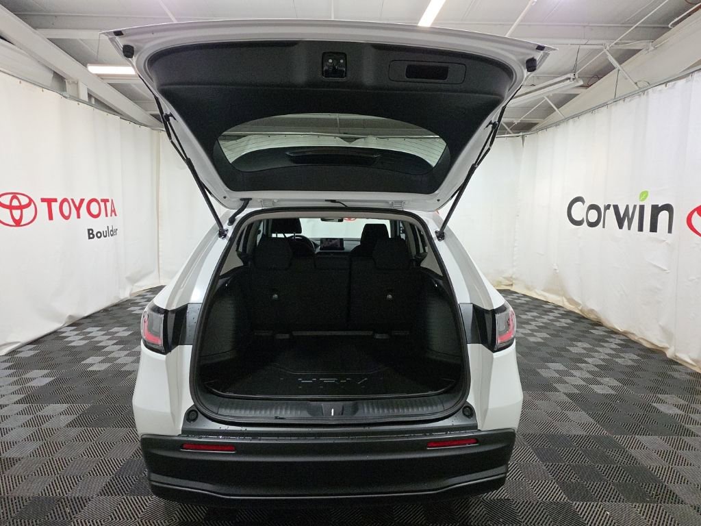 Used 2026 Honda HR-V LX image 7