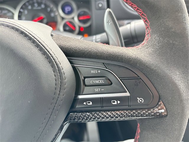 Used 2010 Nissan GT-R Premium image 32