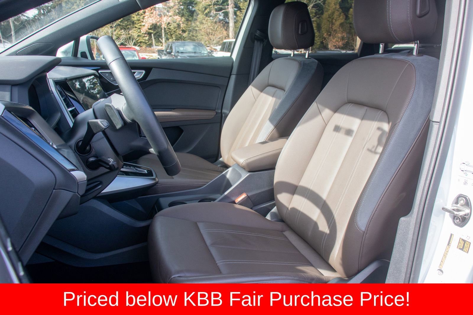 Used 2024 Audi Q4 e-tron Premium image 12