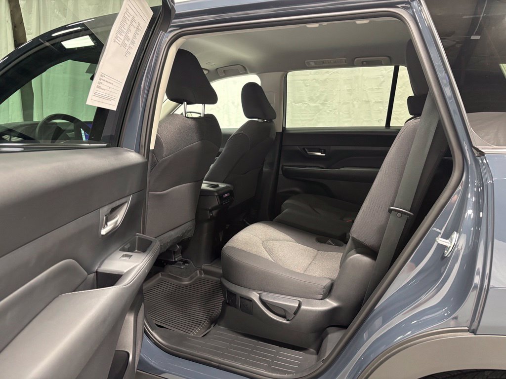 Used 2026 Toyota Grand Highlander AWD image 45