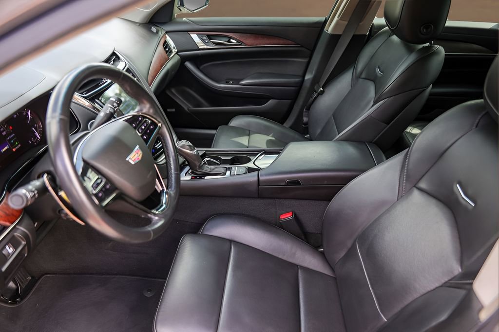 Used 2017 Cadillac CTS Sedan w/ Seating Package RWD image 9