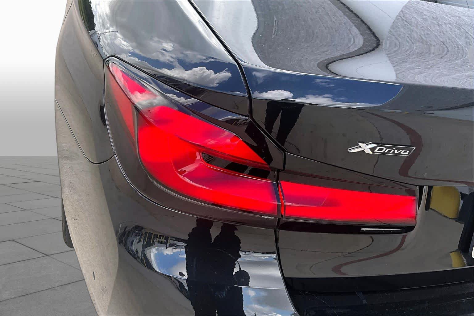 Used 2021 BMW 540i xDrive w/ Premium Package AWD/4WD image 25