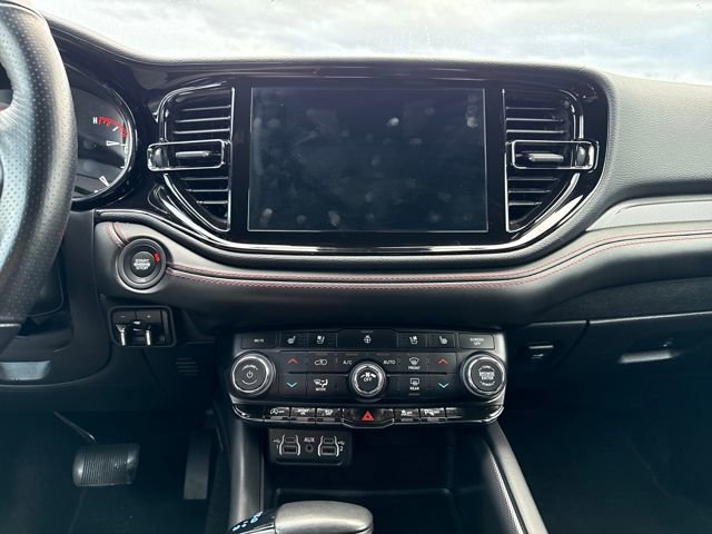 Used 2024 Dodge Durango GT image 21