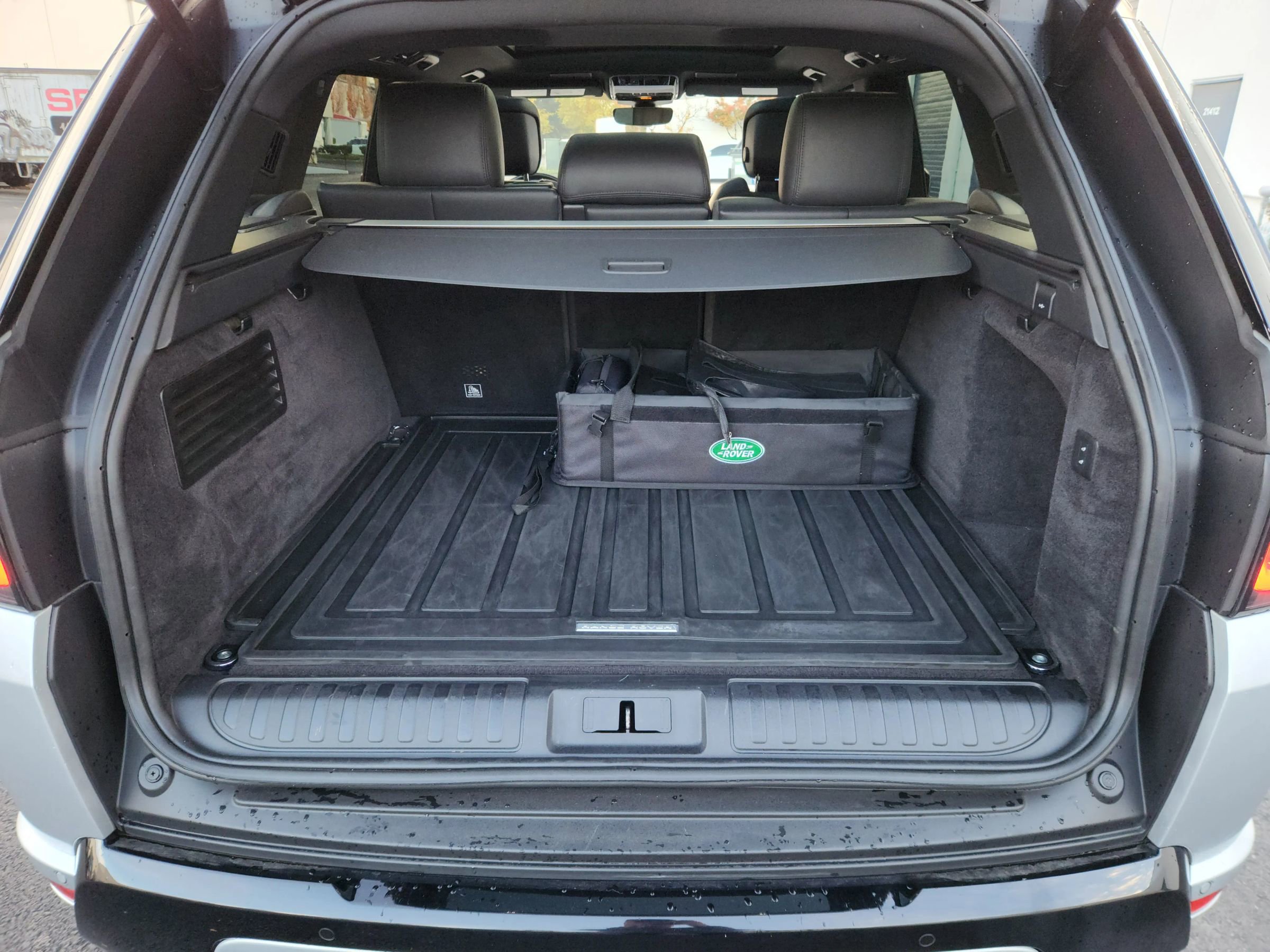 Used 2020 Land Rover Range Rover Sport HST image 22