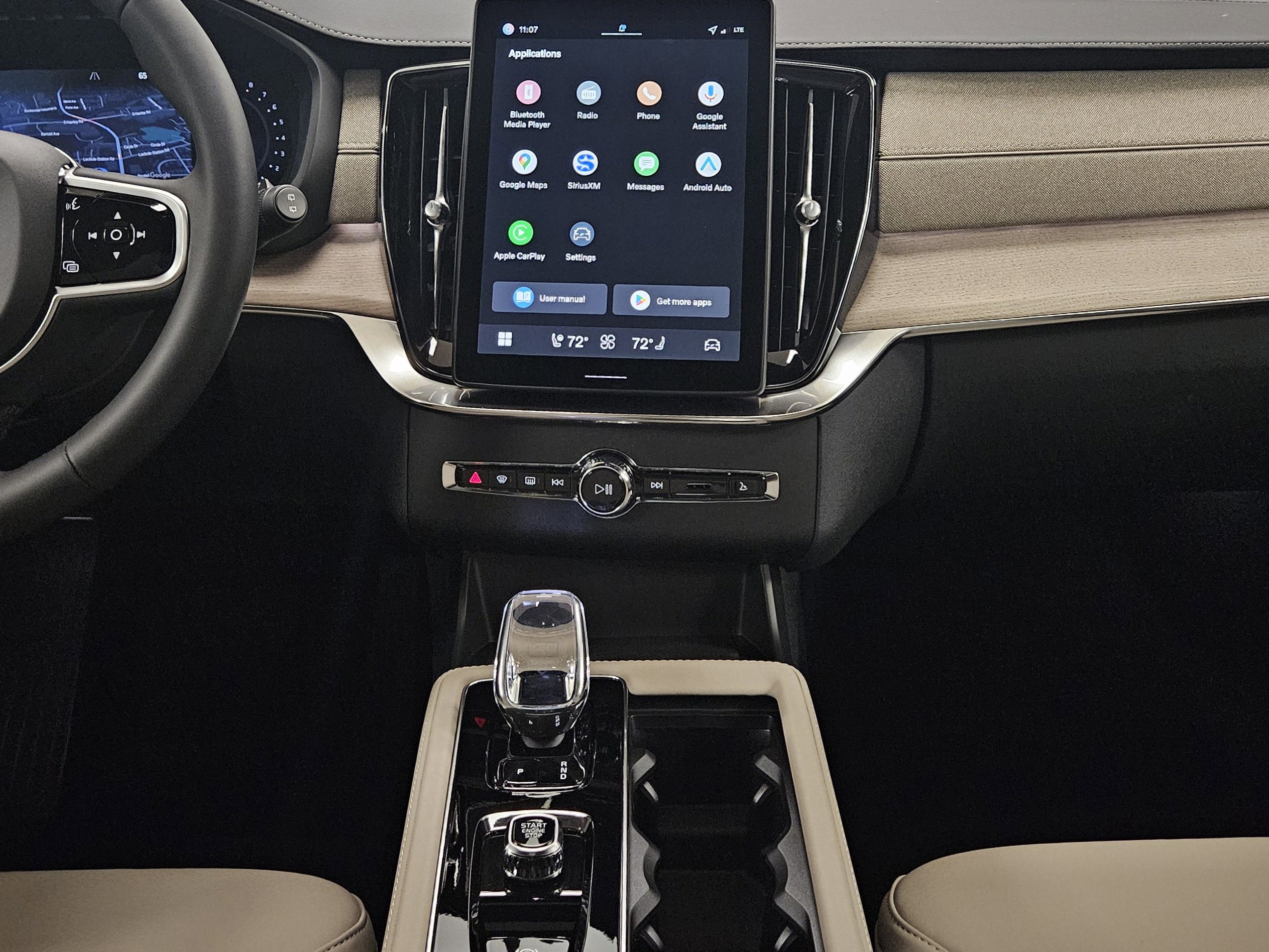 New 2026 Volvo XC90 B6 Plus w/ Protection Package Premier image 16