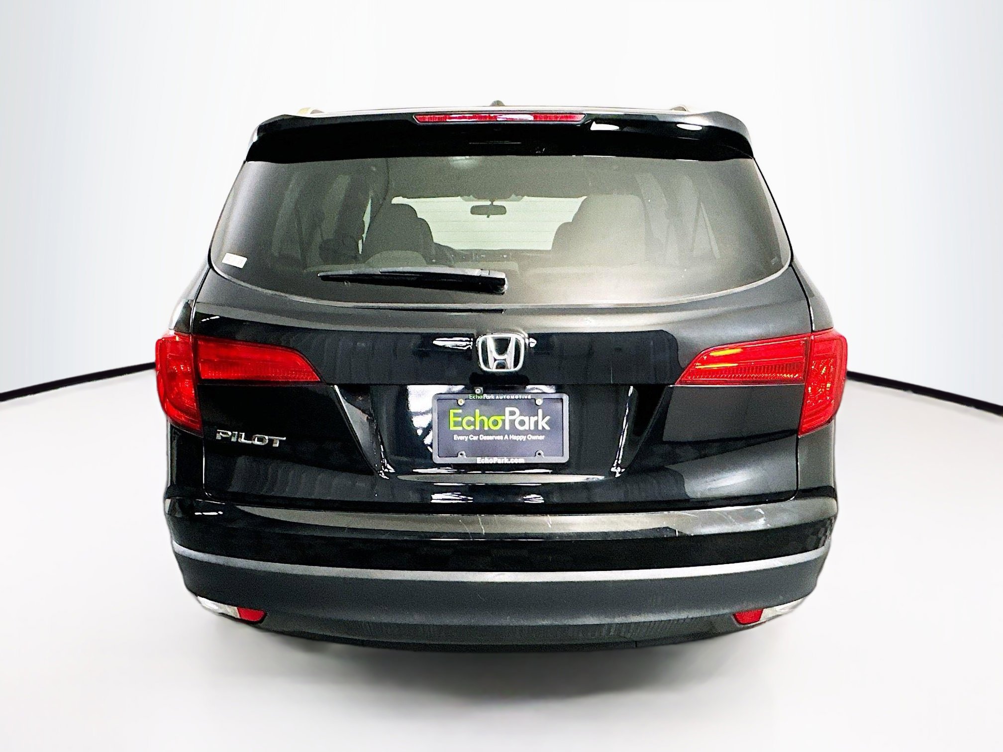 Used 2018 Honda Pilot EX image 7