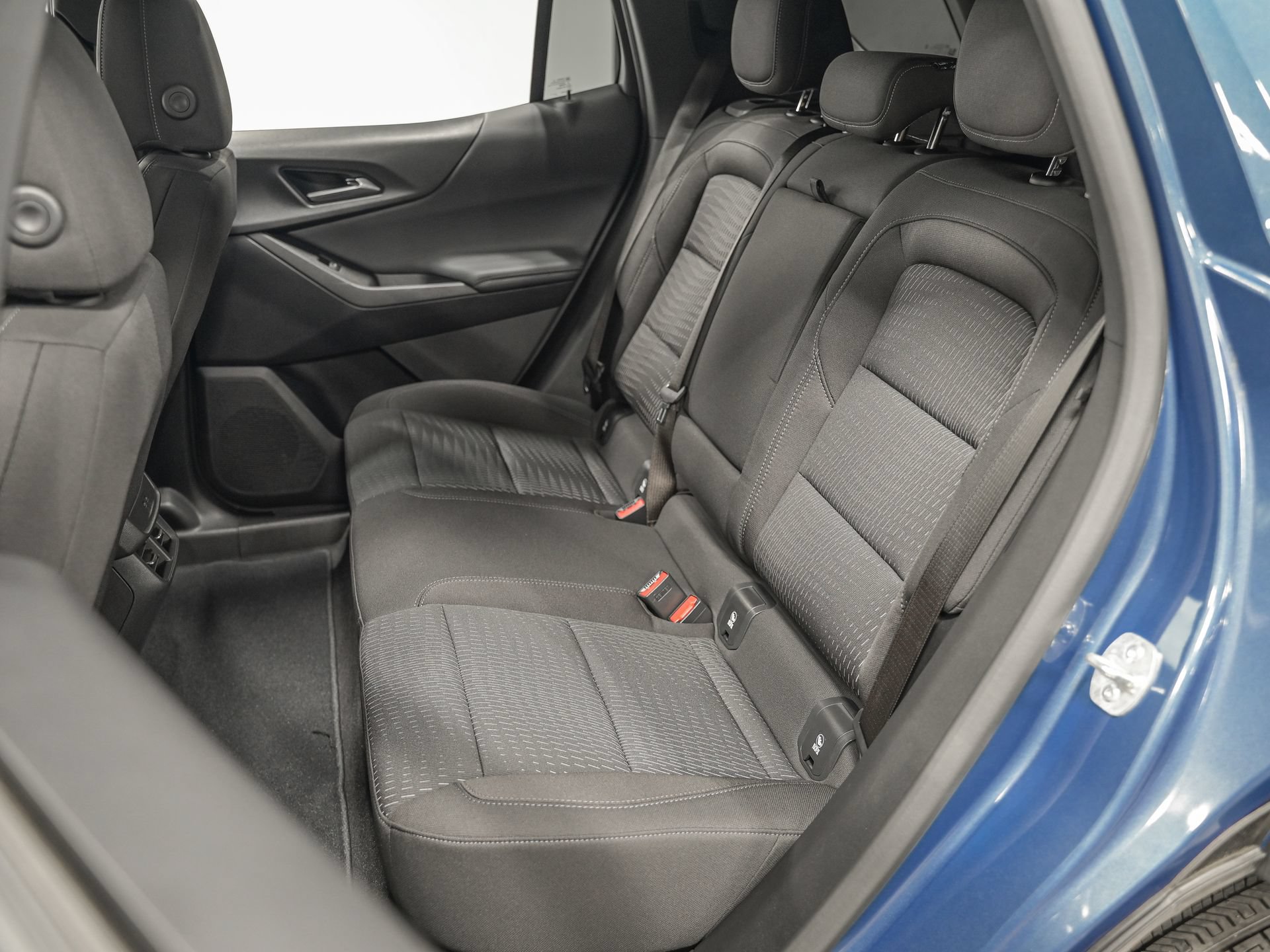 Used 2025 Chevrolet Equinox LT AWD/4WD image 26