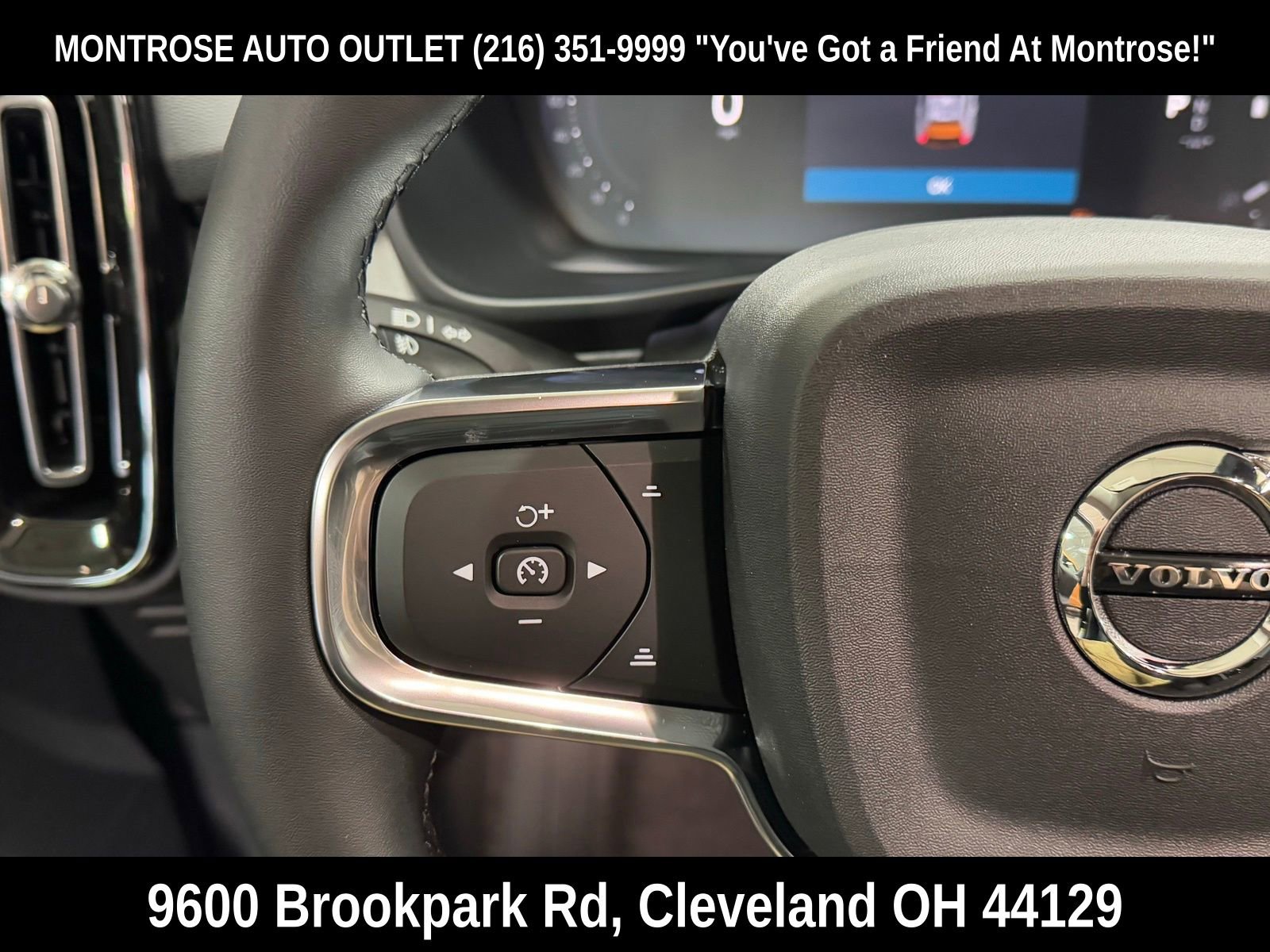 New 2026 Volvo XC40 B5 Plus w/ Protection Package Premier image 17