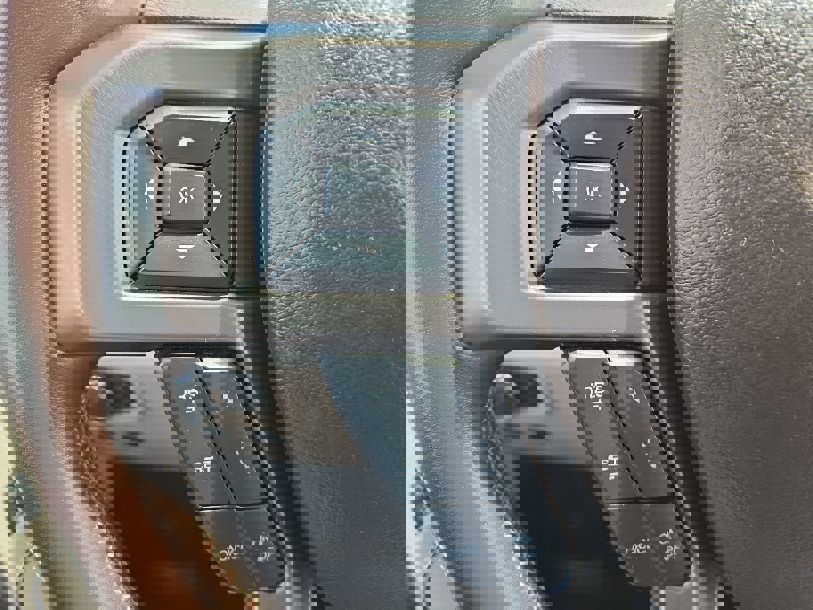 Certified 2019 Ford F150 Limited w/ Trailer Tow Package image 14