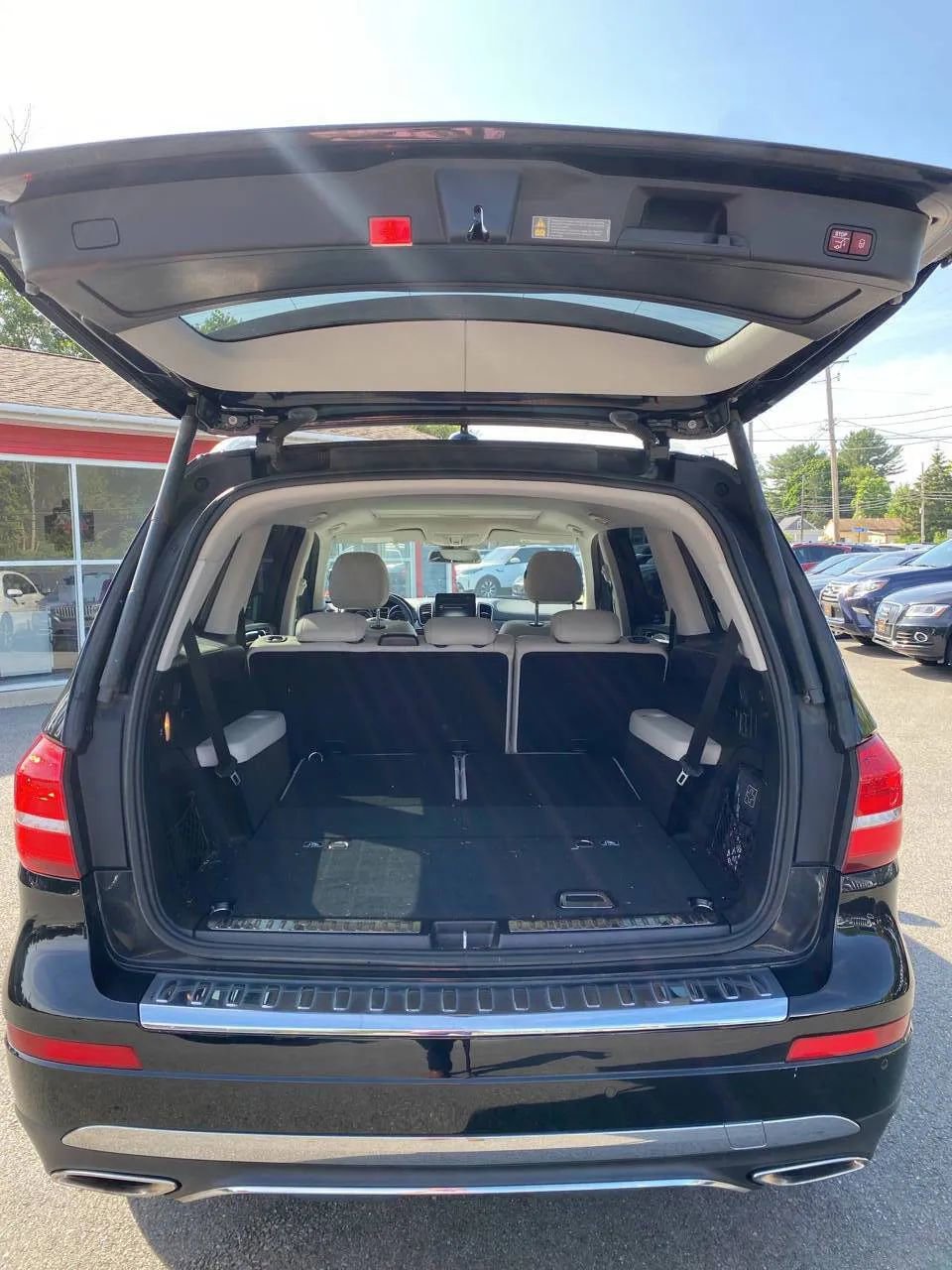 Used 2017 Mercedes-Benz GLS 450 GLS 450 Sport Utility 4D image 7