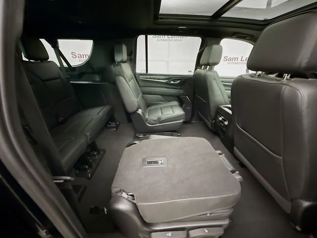 Used 2022 GMC Yukon XL Denali image 32