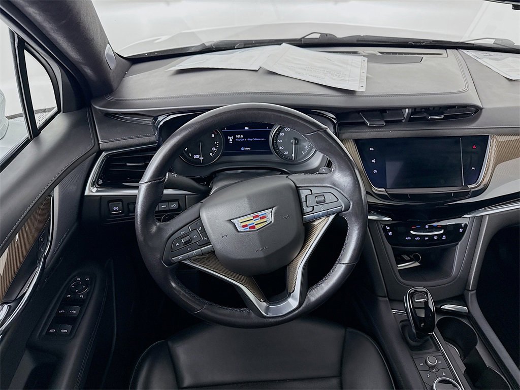 Used 2020 Cadillac XT6 Premium Luxury w/ Platinum Package image 24