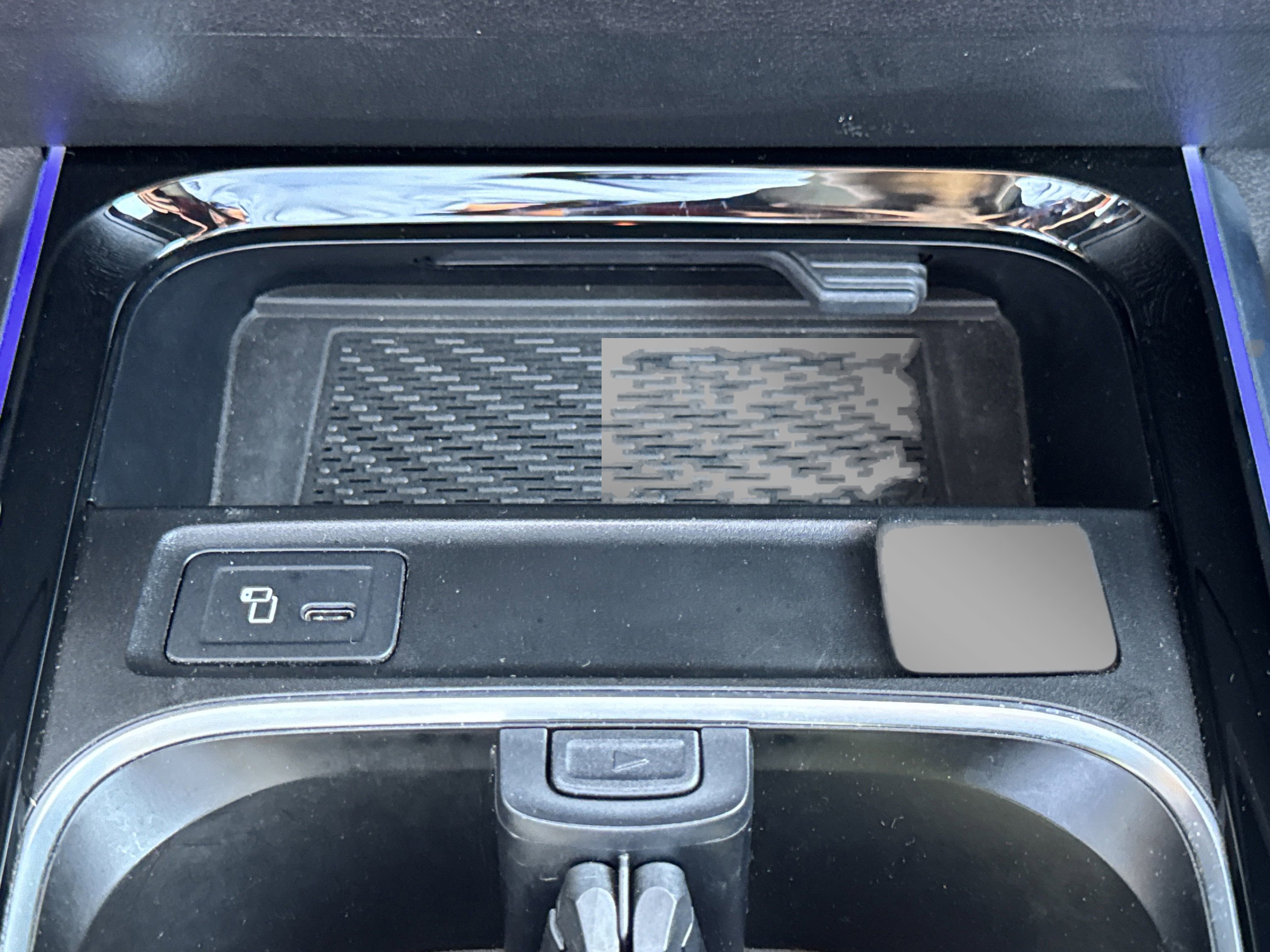 Used 2023 Mercedes-Benz EQB 350 4MATIC SUV w/ Exclusive Package image 75