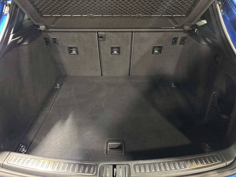 Used 2017 Porsche Macan Turbo AWD/4WD image 26