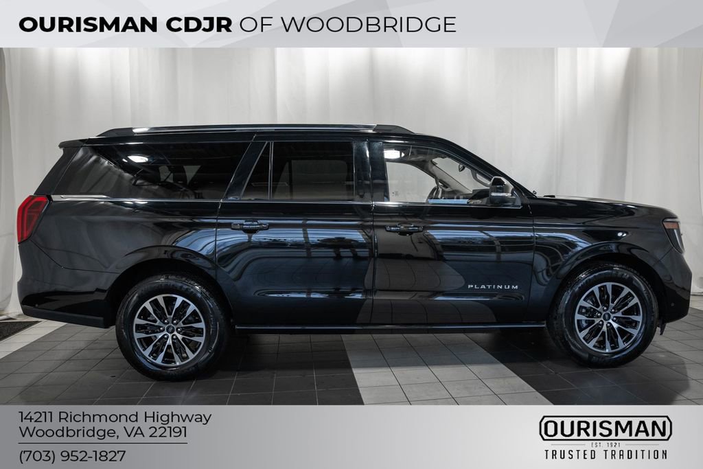 Used 2025 Ford Expedition Max Platinum image 3