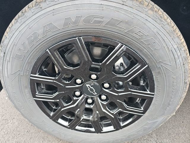 New 2026 Chevrolet Colorado W/T w/ WT Custom Package image 14