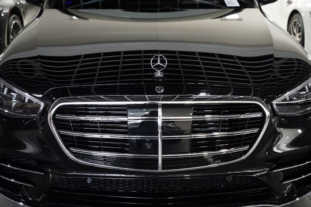 New 2026 Mercedes-Benz S 500 4MATIC image 5
