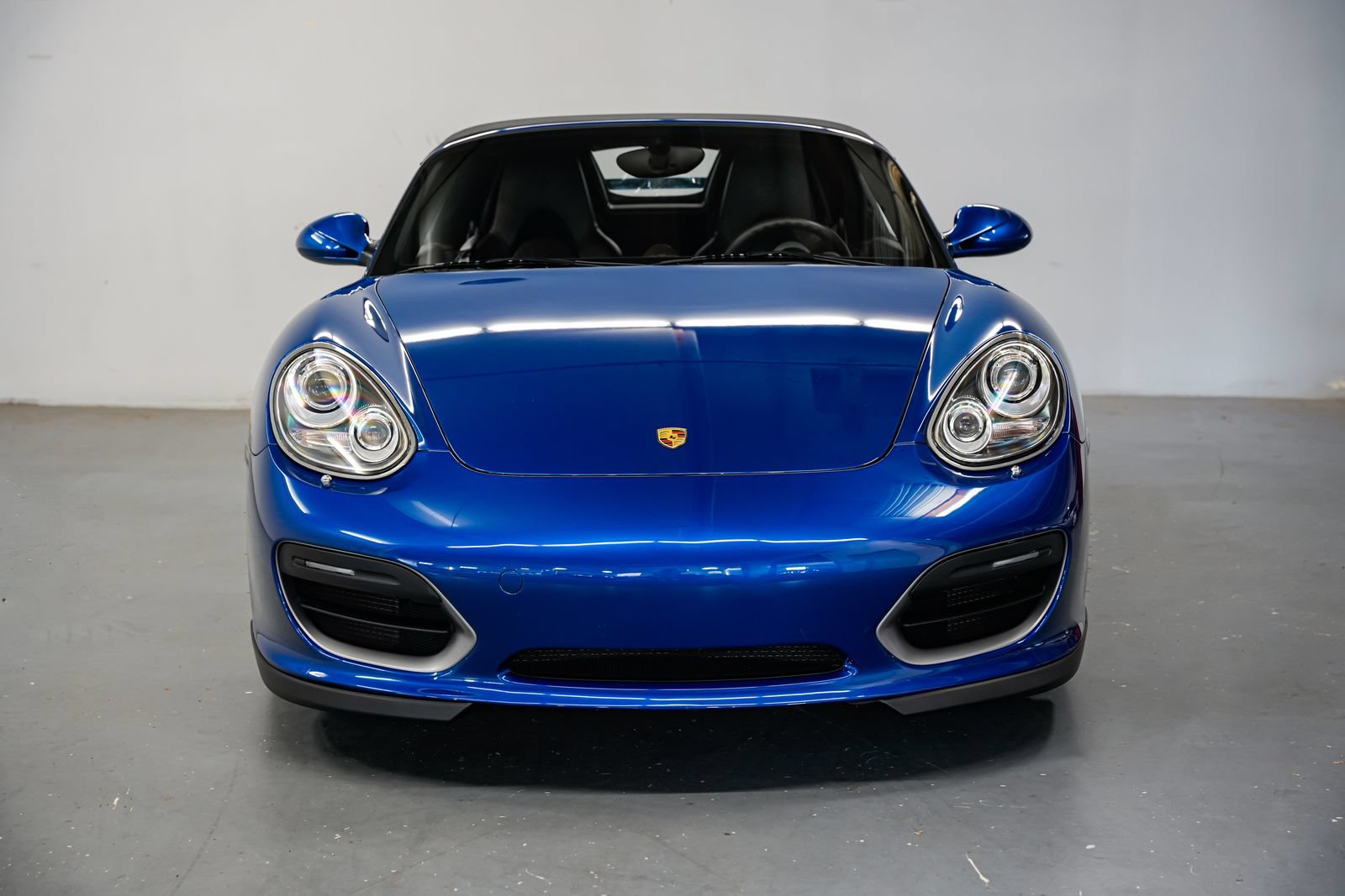 Used 2011 Porsche Boxster Spyder RWD image 5