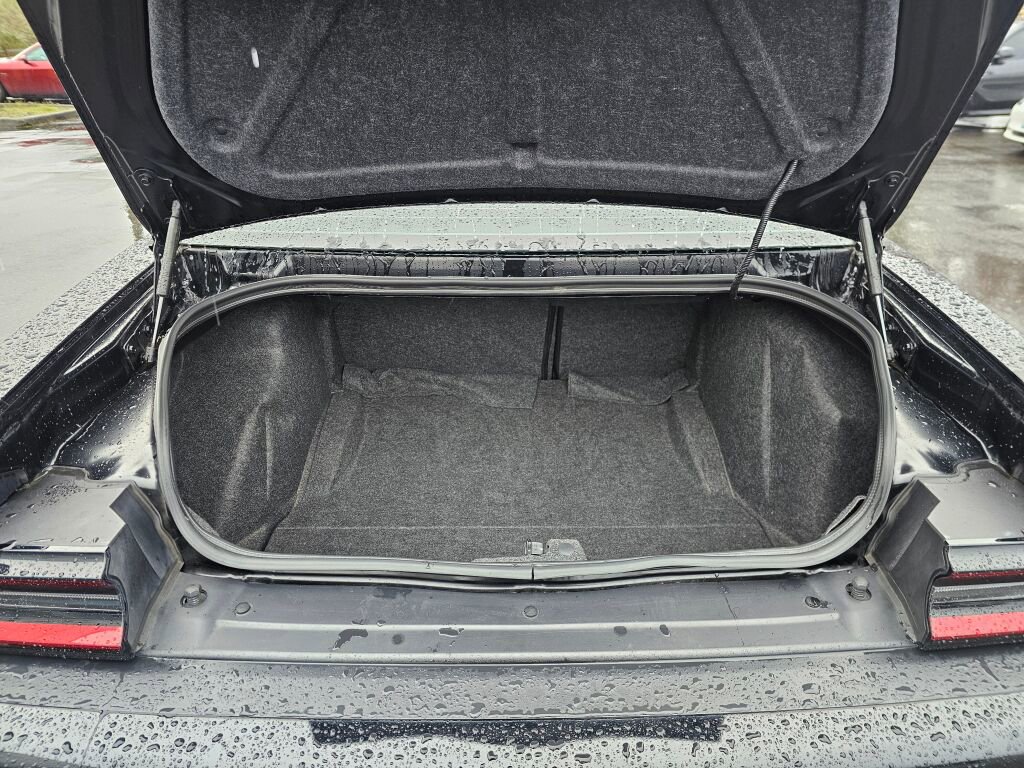 Used 2022 Dodge Challenger SXT w/ Blacktop Package image 17