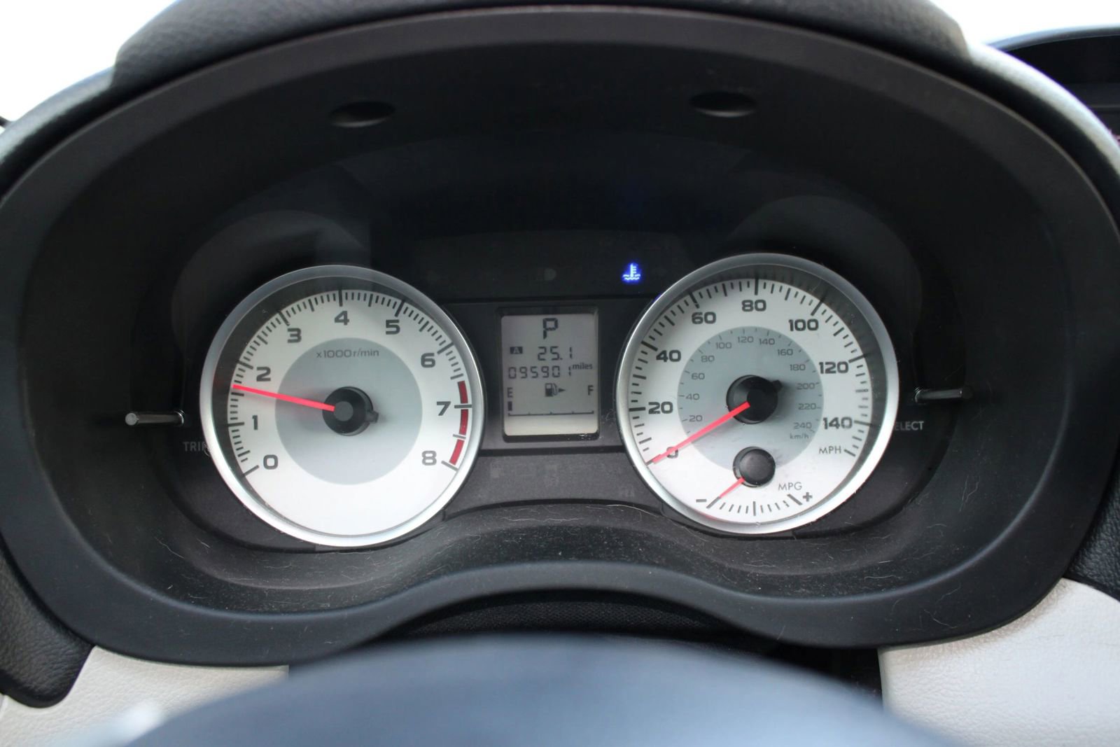 Used 2014 Subaru Impreza 2.0i Premium w/ All-Weather Package w/CVT image 12