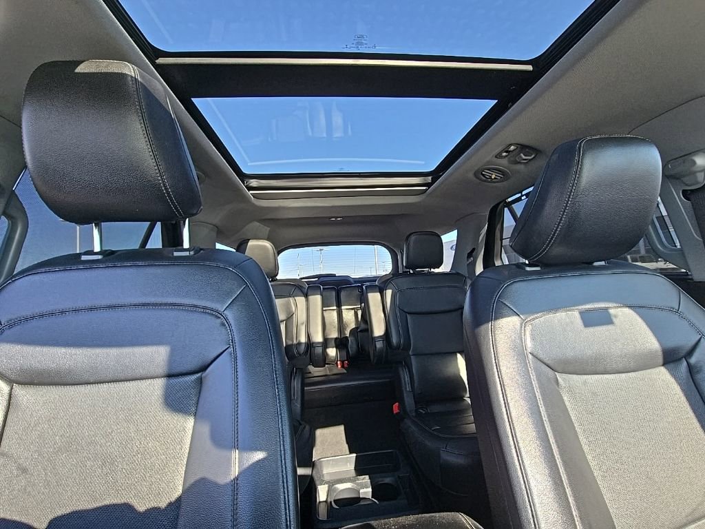 Used 2021 Ford Explorer Limited w/ Equipment Group 301A image 50