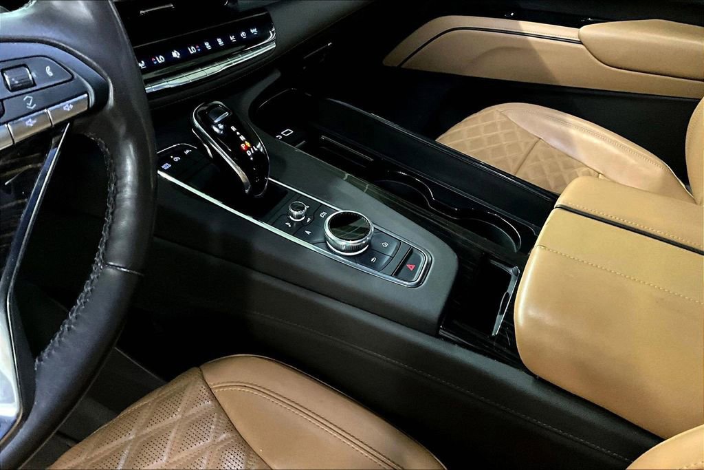 Certified 2023 Cadillac Escalade Sport w/ Touring Package image 18