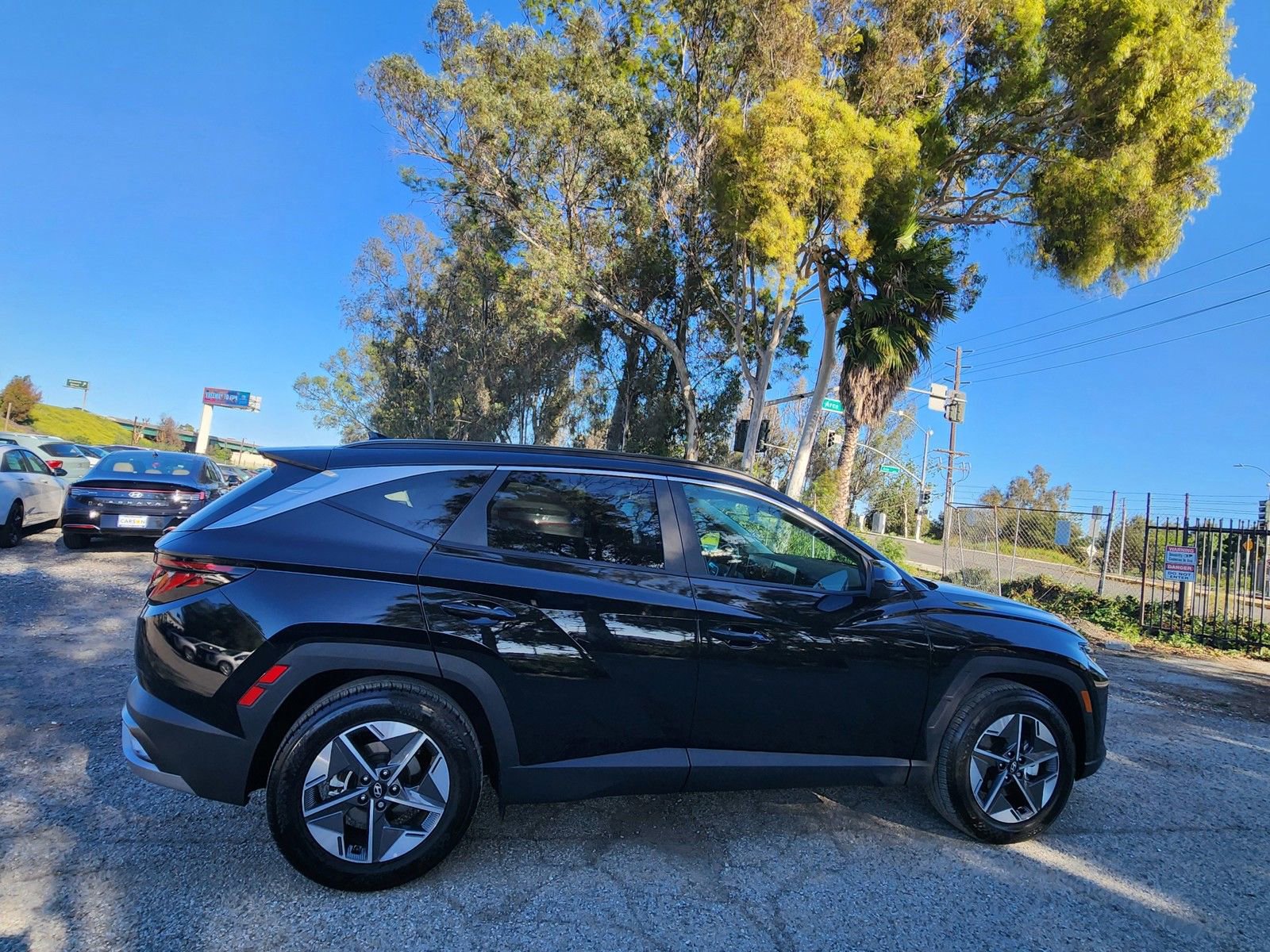 Certified 2025 Hyundai Tucson SEL image 8