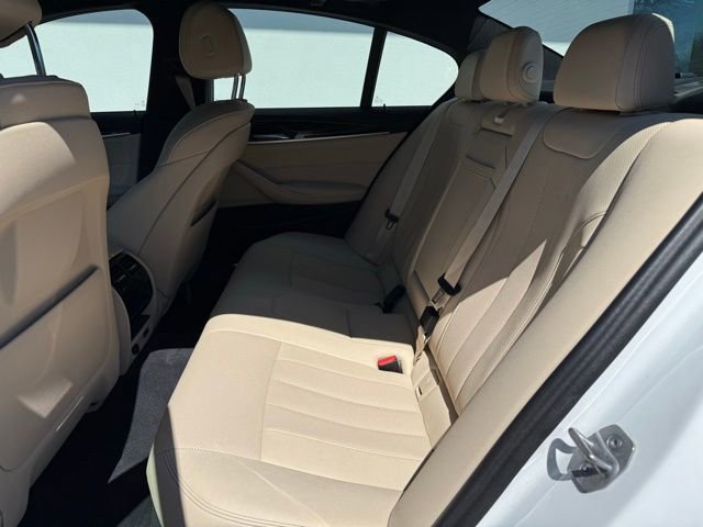 Certified 2023 BMW 530i xDrive w/ Convenience Package image 10