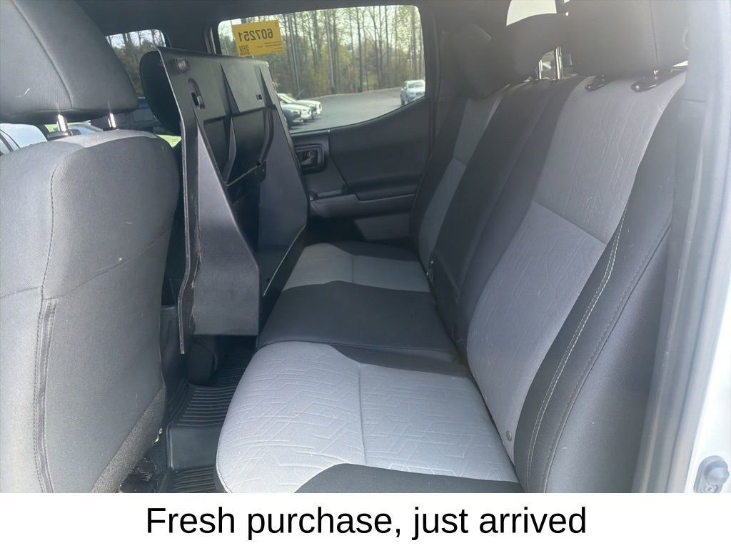 Used 2020 Toyota Tacoma TRD Off-Road image 8